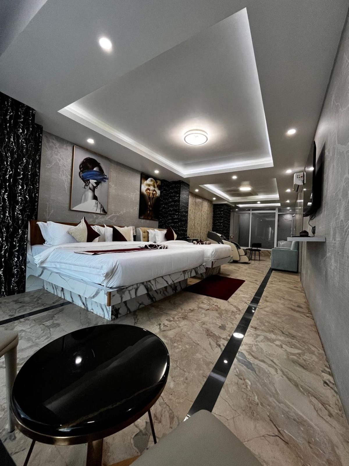 Hotel Robot Balaju ภายนอก รูปภาพ
