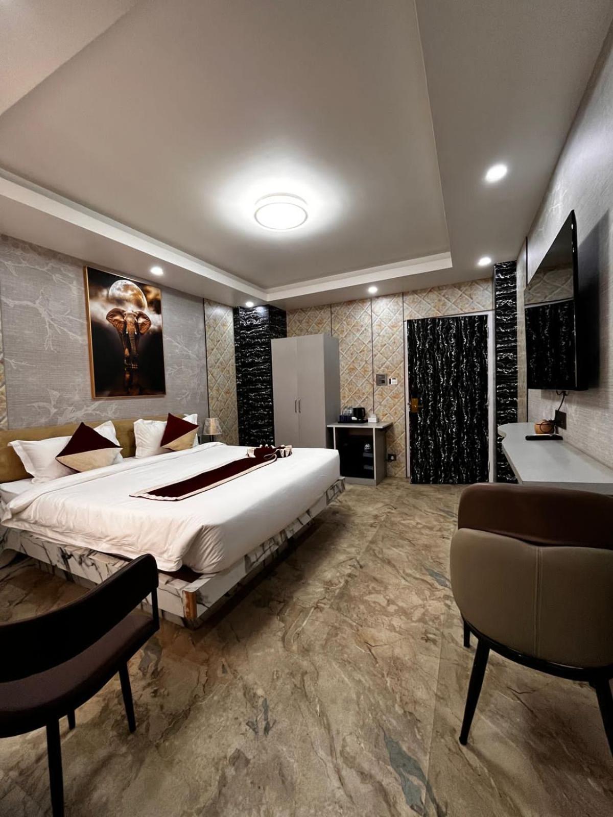 Hotel Robot Balaju ภายนอก รูปภาพ